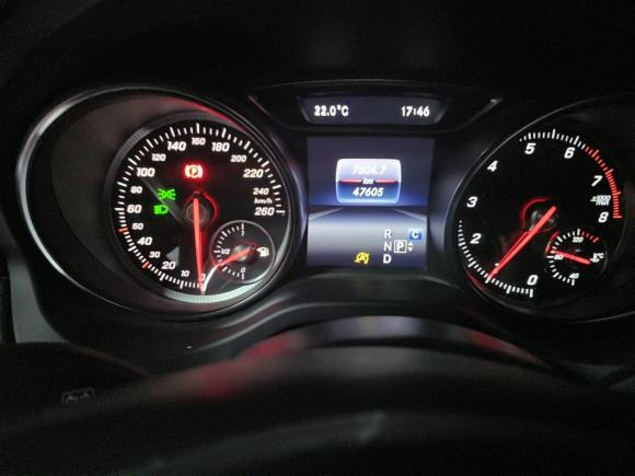 [青岛·鲁B] 二手奔驰奔驰CLA2017款 改款 CLA 200 时尚型