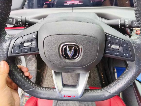 [义乌·浙G] 二手长安长安UNI-T2020款 1.5T 尊贵型