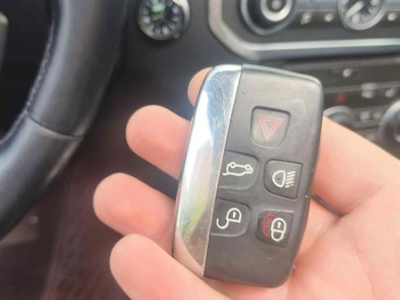 [南昌·赣M] 二手路虎发现2015款 3.0 SC V6 HSE Luxury