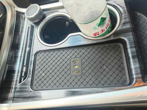 [深圳·粤B] 二手别克别克GL82022款 陆上公务舱 652T 豪华型