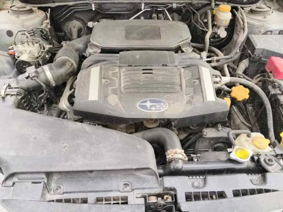 [上海·沪K] 二手斯巴鲁傲虎2010款 2.5i豪华导航版