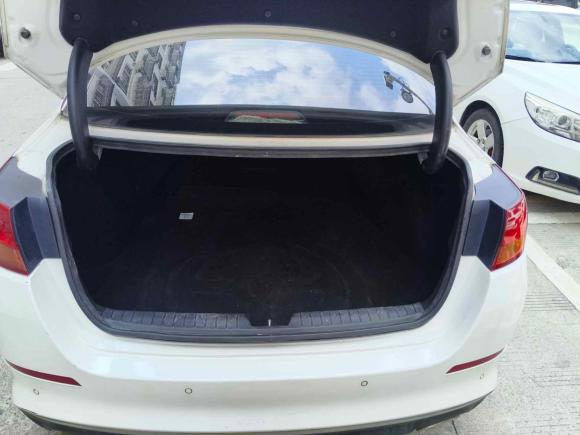 [温州·浙C] 二手起亚起亚K52014款 2.0L 自动LUXURY