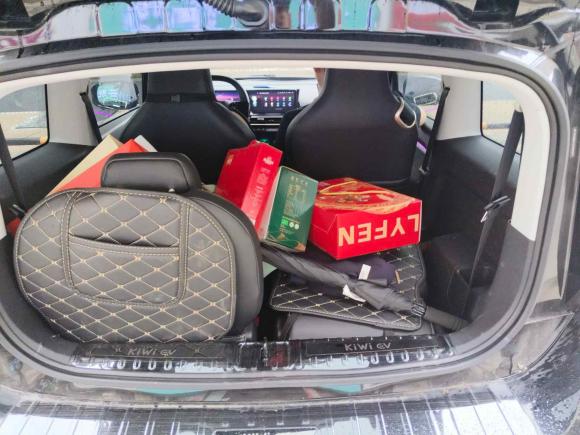 [无锡·苏B] 二手宝骏宝骏KiWi EV2023款 大疆版 磷酸铁锂