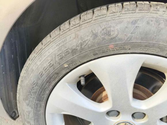 [武汉·鄂A] 二手别克君威2014款 1.6T 时尚技术型