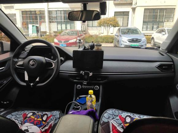 [青岛·鲁B] 二手威马汽车威马E.52021款 500 即客行