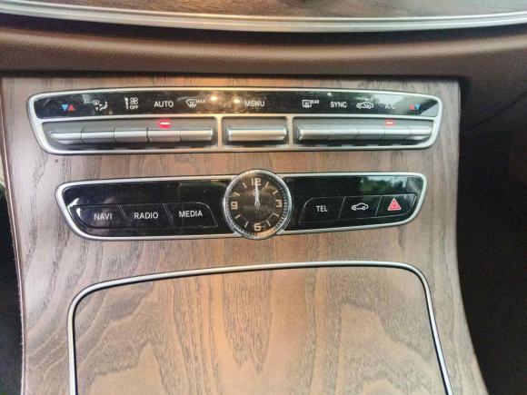 [深圳·粤B] 二手奔驰奔驰E级2019款 E 200 L
