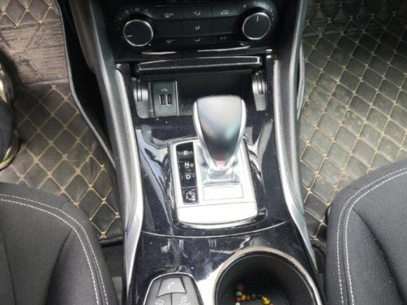 [上海·沪B] 二手英菲尼迪英菲尼迪QX302017款 1.6T 两驱时尚版