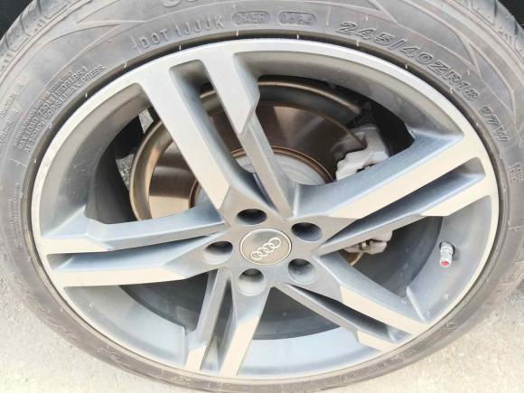 [深圳·粤B] 二手奥迪奥迪A4L2020款 40 TFSI 豪华动感型