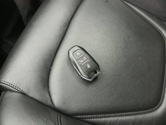 [上海·皖B] 二手DSDS 5LS2014款 1.6T 豪华版THP160