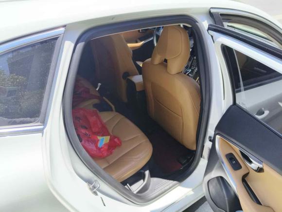 [苏州·苏U] 二手沃尔沃沃尔沃V402018款 T3 智雅版