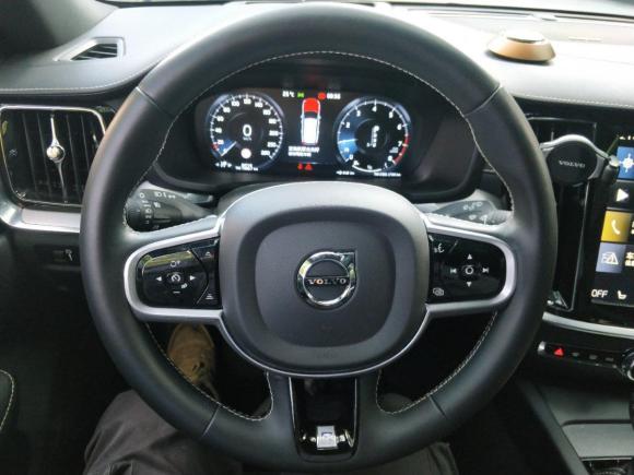 [上海·沪F] 二手沃尔沃沃尔沃V602020款 T5 智雅运动版