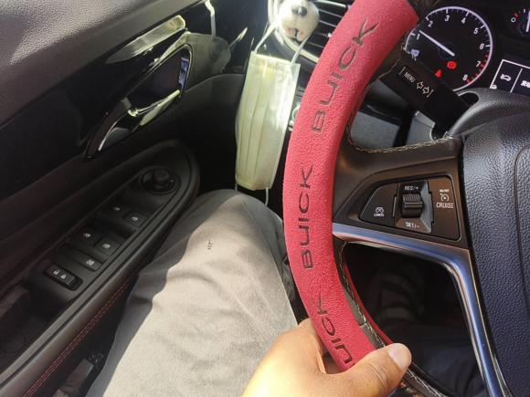 [上海·沪F] 二手别克昂科拉2018款 18T 自动两驱都市精英型