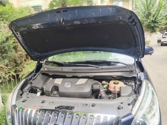 [成都·川A] 二手别克别克GL82013款 3.0L XT豪华商务旗舰版