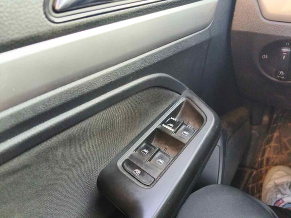 [金华·皖D] 二手大众朗行2015款 1.6L 自动风尚版