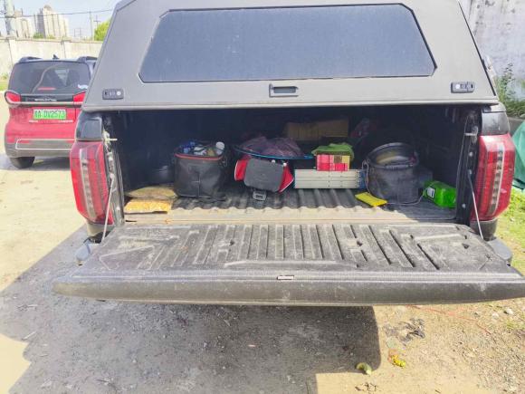 [南京·辽F] 二手江汽集团悍途2021款 2.0T商用版手动柴油四驱精英型大双HFC4DB2-2E