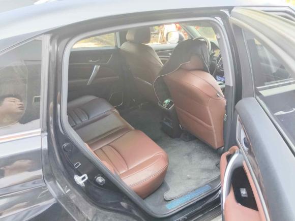 [宁波·浙B] 二手本田本田UR-V2017款 370TURBO 四驱尊享版 国V