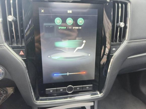 [广州·粤B] 二手荣威荣威i6新能源2017款 45T 混动互联智享版