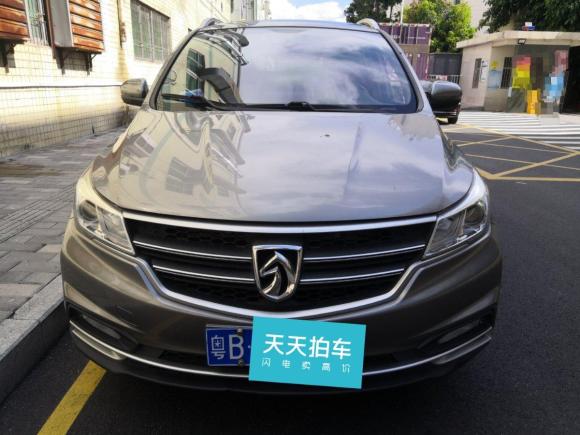 [深圳·粤B] 二手宝骏宝骏7302019款 1.5T DCT时尚型 7座 国V