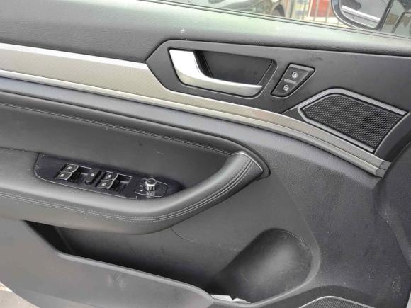 [北京·豫N] 二手哈弗哈弗H62018款 蓝标 运动版 1.5T 手动两驱精英型