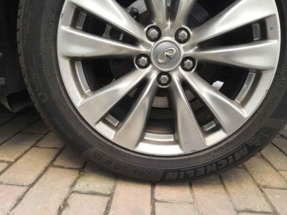 [合肥·皖A] 二手英菲尼迪英菲尼迪Q702013款 Q70L 2.5L 舒适版