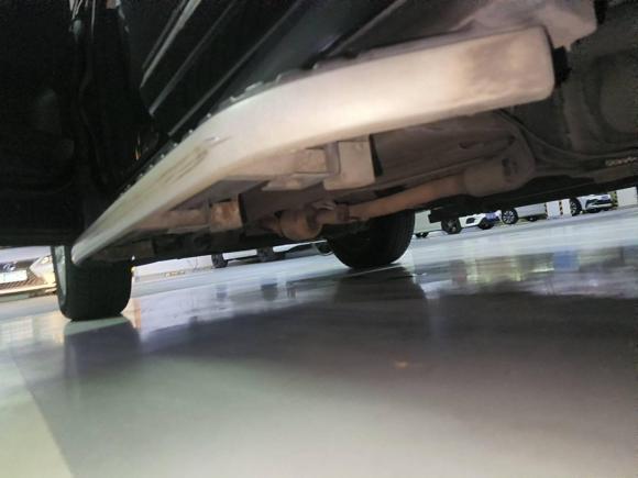 [无锡·苏B] 二手路虎神行者22013款 2.0T Si4 SE汽油版