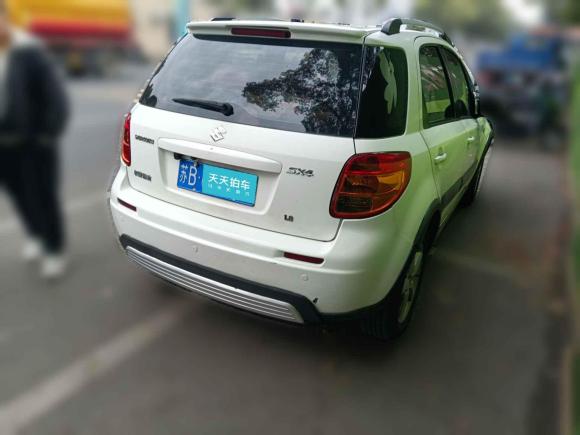 [无锡·苏B] 二手铃木天语 SX42009款 两厢 1.8L 自动运动型