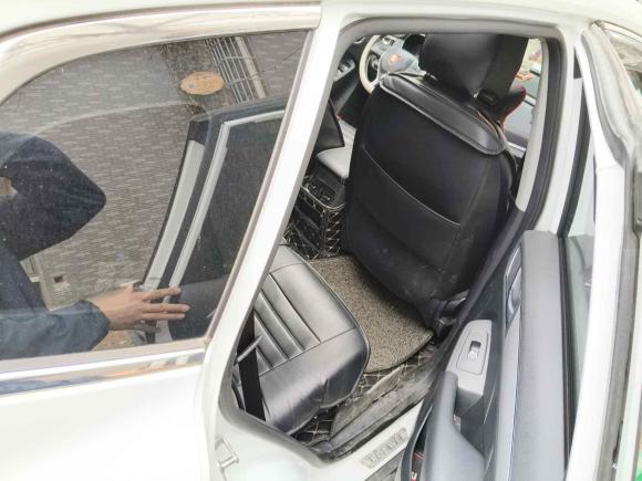 [合肥·皖A] 二手荣威荣威RX52016款 20T 两驱自动旗舰版