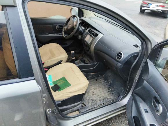 [合肥·皖K] 二手日产骊威2010款 劲锐版 1.6L 手动标准型