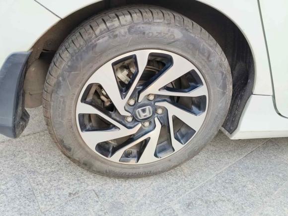 [武汉·鄂A] 二手本田思域2016款 220TURBO CVT豪华版