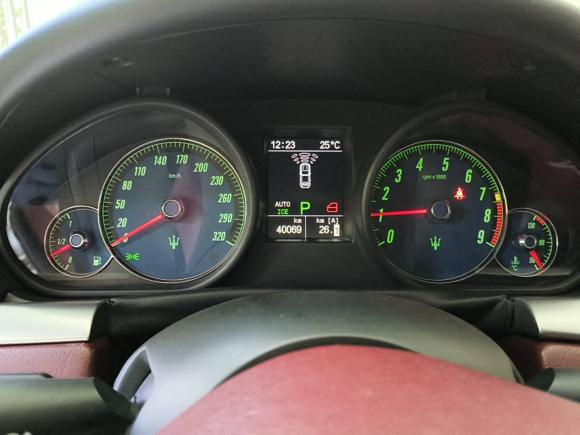 [西安·陕A] 二手玛莎拉蒂GranCabrio2010款 4.7L Automatic