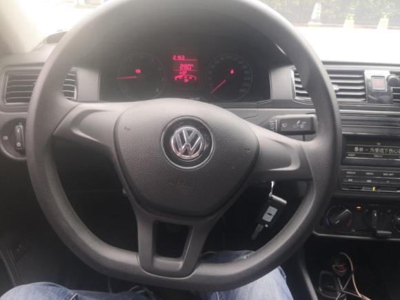 [南京·苏A] 二手大众桑塔纳2016款 1.6L 手动风尚版