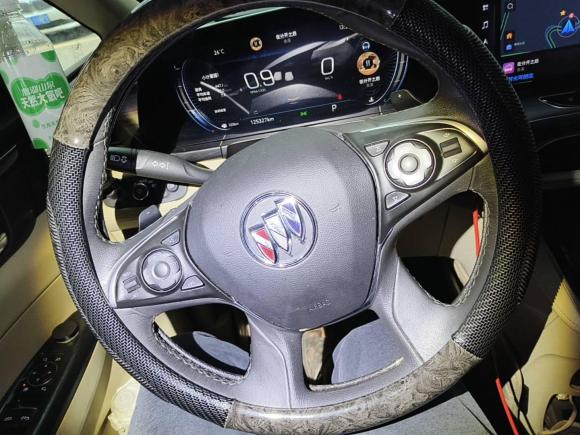 [广州·粤A] 二手别克别克GL82023款 ES陆尊 尊享型