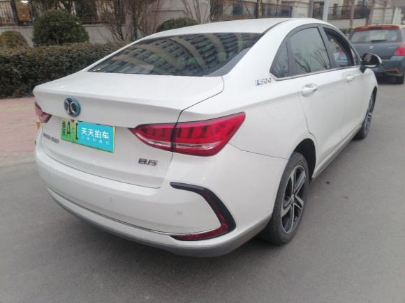 [济南·鲁A] 二手北京汽车北京EU52018款 R500 智风版