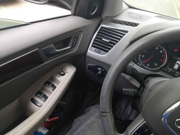 [深圳·粤E] 二手奥迪奥迪Q52012款 2.0TFSI 舒适型