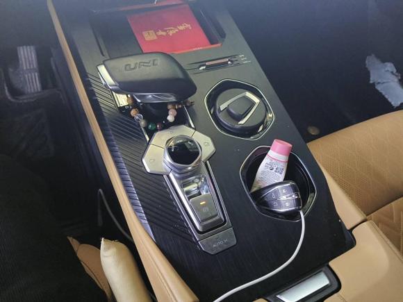 [武汉·鄂J] 二手长安长安UNI-K2021款 2.0T 全轮驱动尊贵型