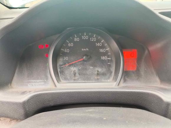 [苏州·苏E] 二手日产日产NV2002011款 1.6L 232座 尊雅型