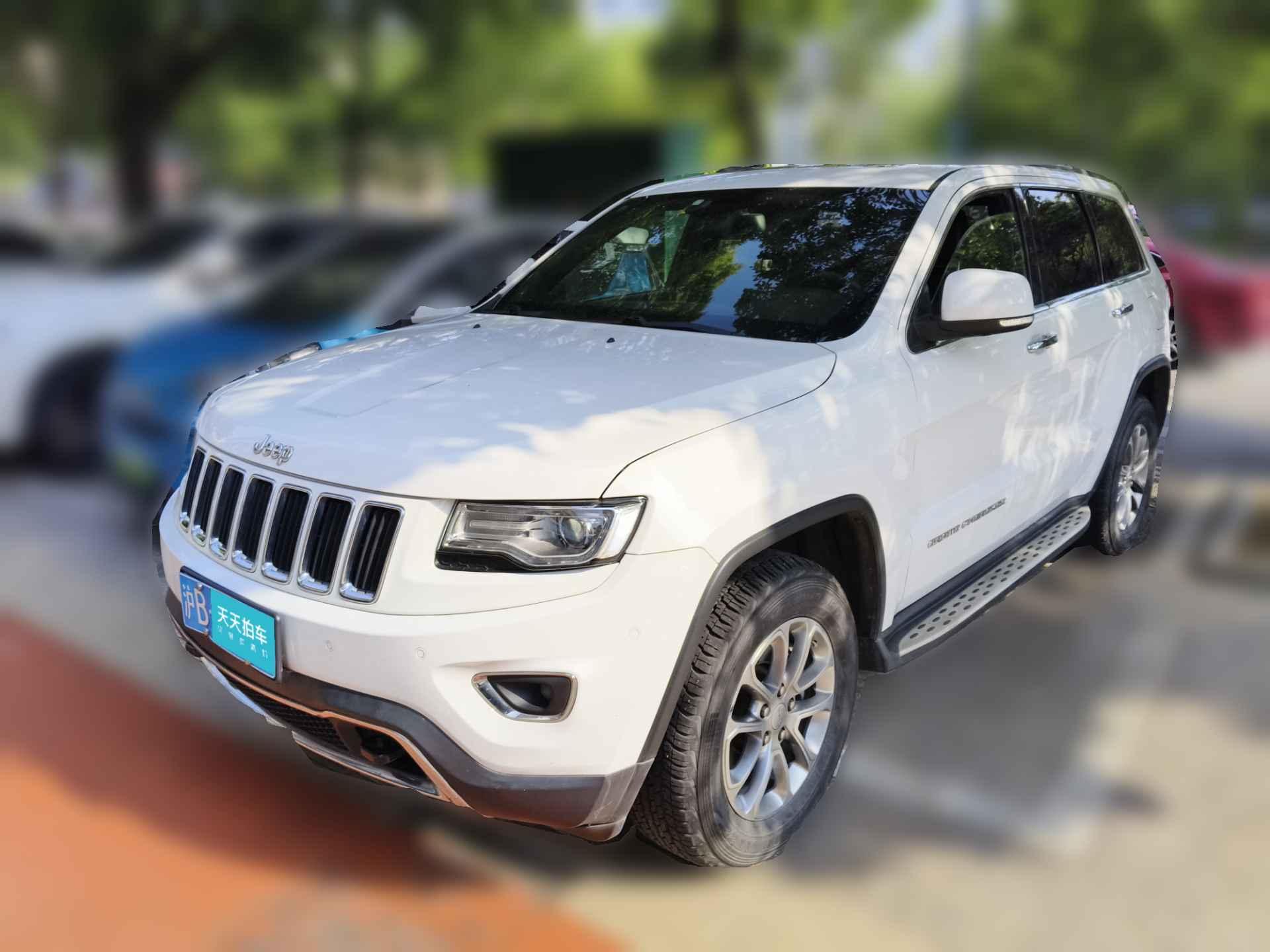 [嘉兴·沪B] Jeep大切诺基2015款 3.0TD 柴油 舒享导航版