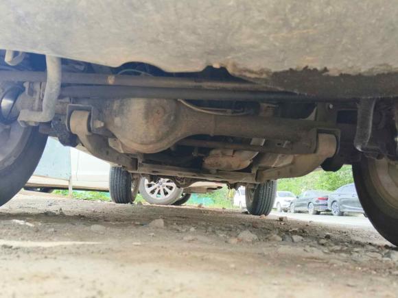 [济南·鲁A] 二手铃木吉姆尼2009款 1.3 MT 时尚型