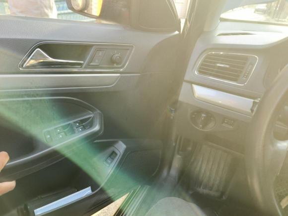 [上海·辽A] 二手大众朗逸2017款 230TSI DSG舒适版