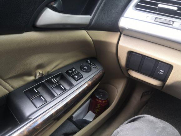 [上海·闽J] 二手本田雅阁2009款 2.4L LX