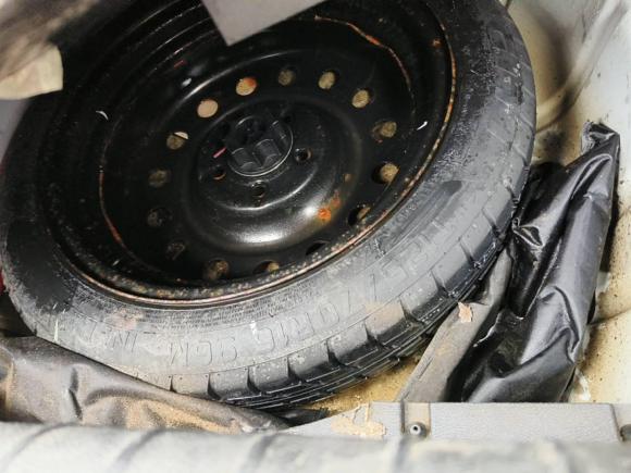 [芜湖·皖B] 二手奇瑞艾瑞泽52018款 1.5L 手动致敬青春版