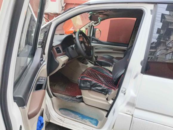 [上海·苏E] 二手东风风行菱智2015款 M3 1.6L 7座豪华型