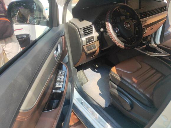 [深圳·粤P] 二手东风风行景逸X62017款 劲享系列 1.5T CVT尊享型