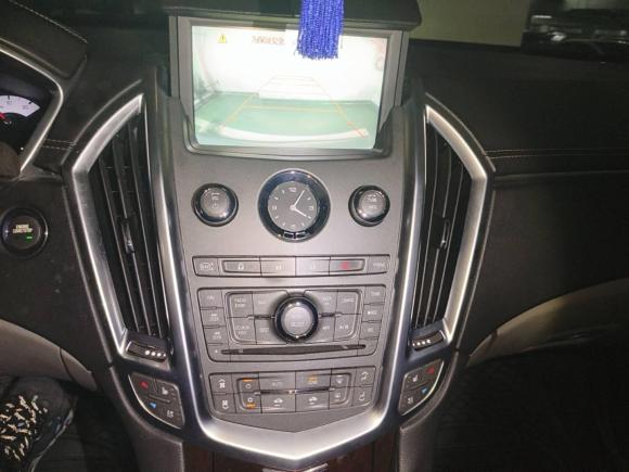 [深圳·粤B] 二手凯迪拉克凯迪拉克SRX2011款 3.0L 旗舰型