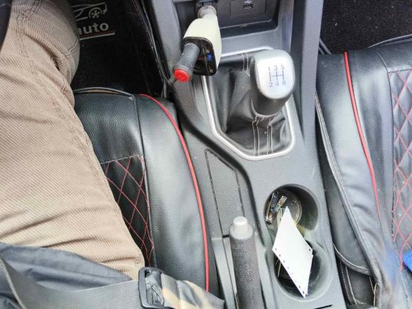 [合肥·皖A] 二手奔腾奔腾X402017款 1.6L 手动豪华型