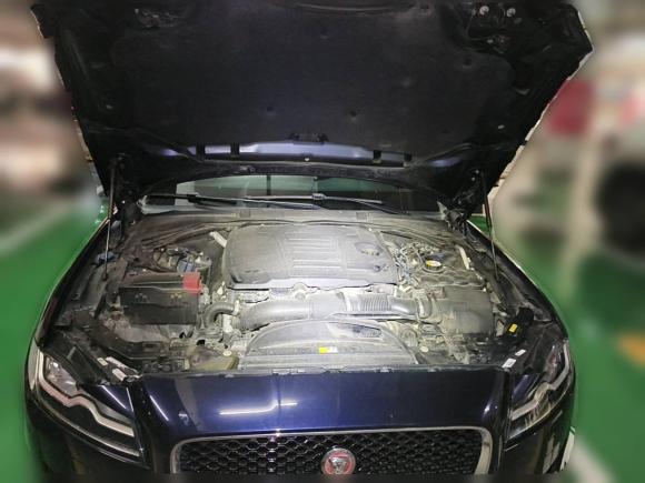 [武汉·鄂A] 二手捷豹捷豹XFL2018款 XFL 2.0T 250PS 豪华版