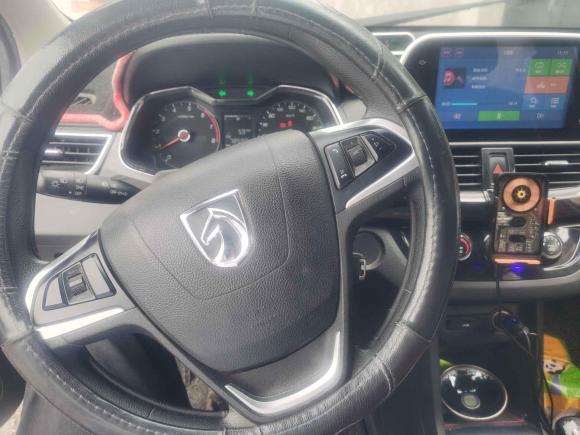 [温州·浙C] 二手宝骏宝骏3102016款 1.2L 手动豪华型