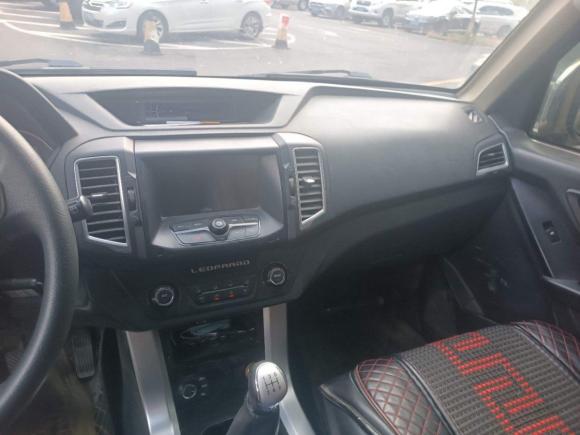 [武汉·鄂A] 二手猎豹汽车猎豹Q62015款 2.4L 手动四驱卓越型