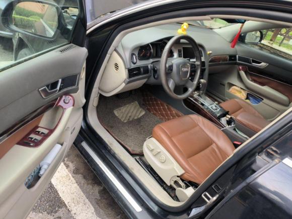 [上海·沪A] 二手奥迪奥迪A6L2009款 2.8 FSI 舒适娱乐型