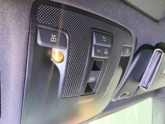 [武汉·鄂A] 二手奔驰奔驰CLA2016款 CLA 220 4MATIC